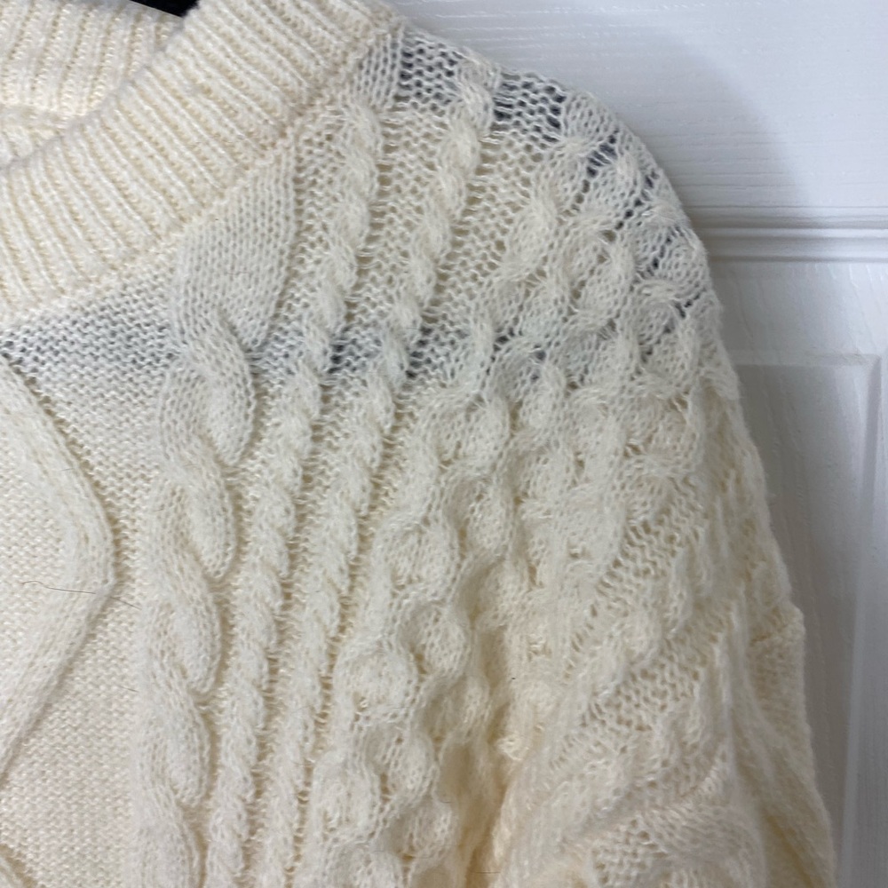 Aelfric Eden Cream Cable Knit Sweater Large - Picture 6 of 11